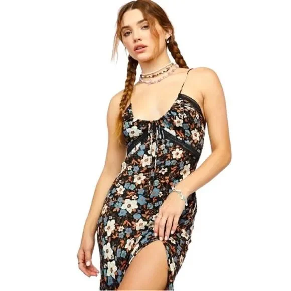 💕💕 HOST PICK 💕💕 Free People “All I Wanted” Maxi Slip Dress Size XS NWT - Picture 2 of 8